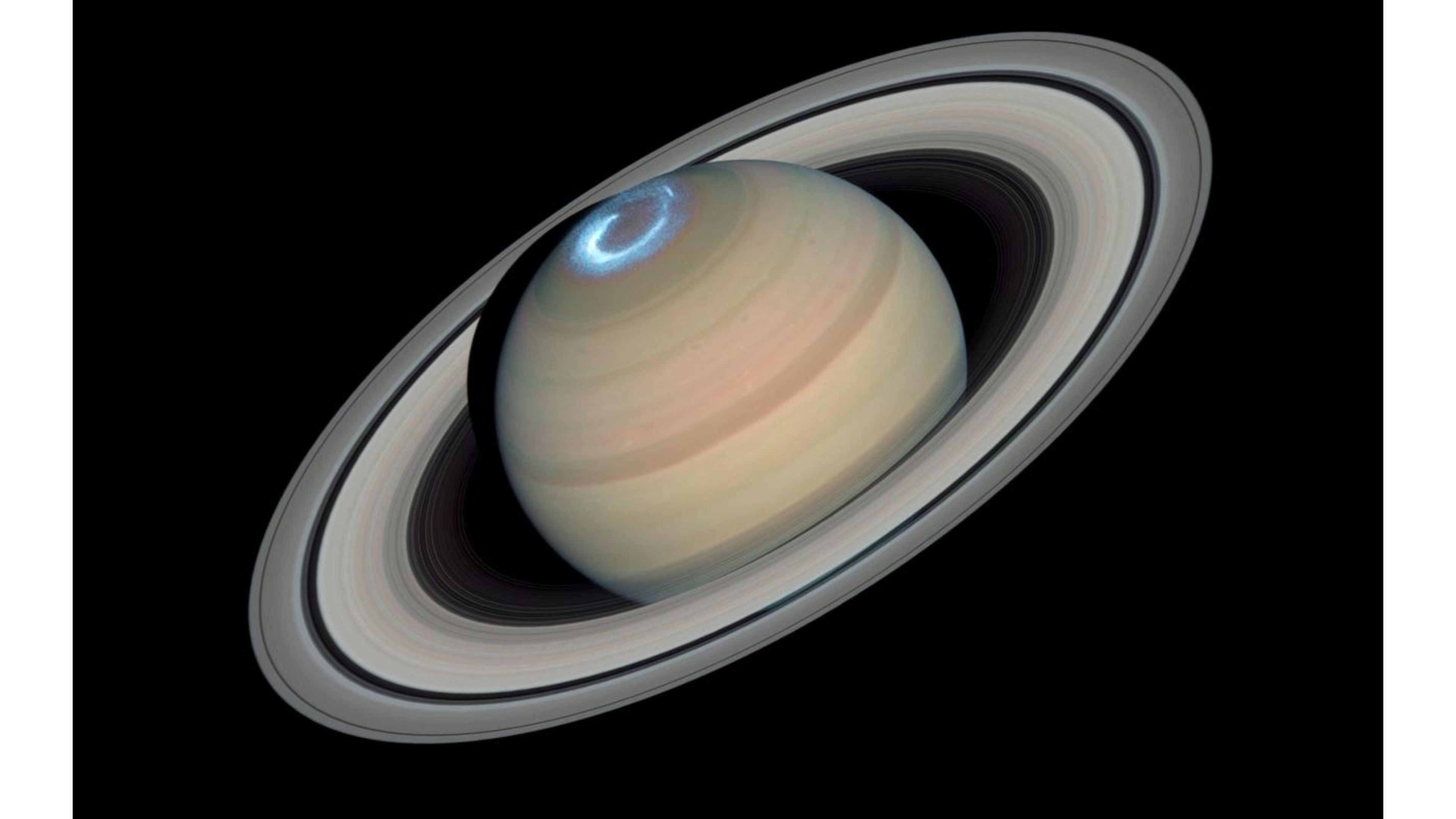 Saturn Wallpaper