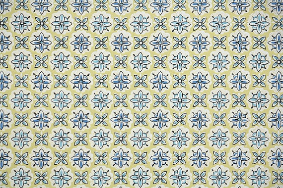 1940s Vintage Wallpaper Geometric Yellow And Blue Design
