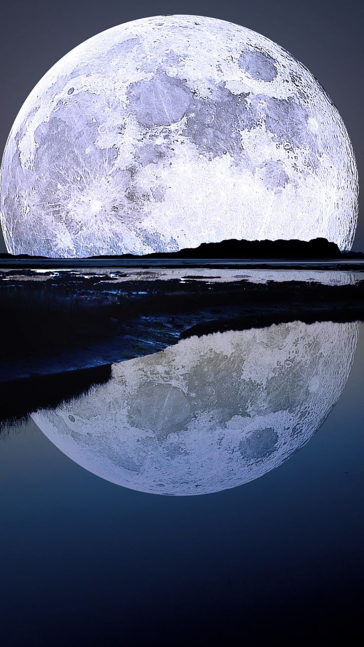 iPhone Plus Wallpaper Super Moon Water Reflection
