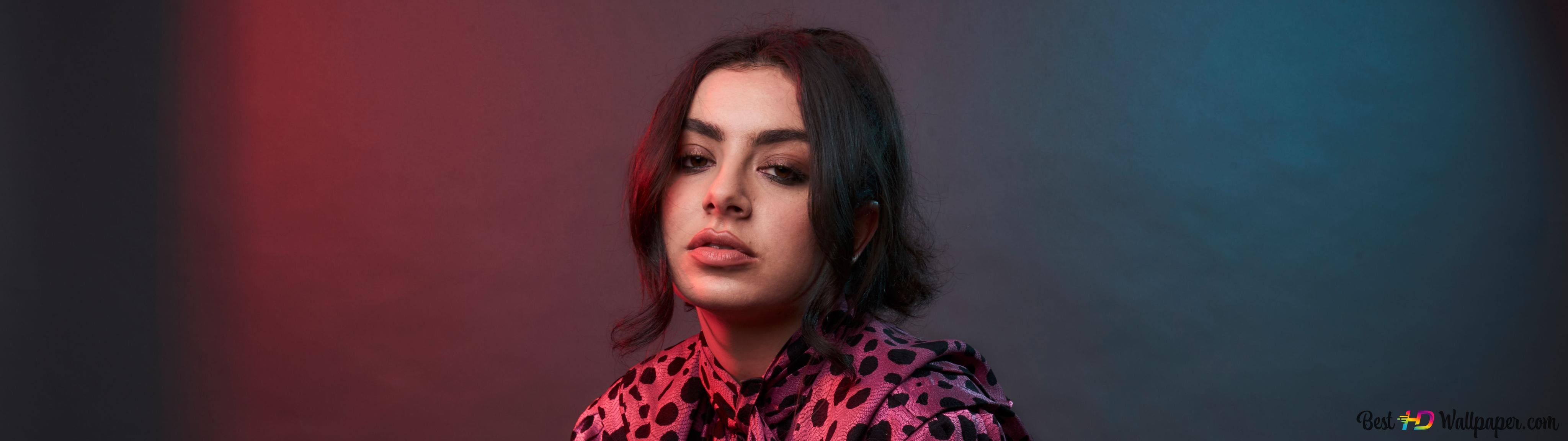 Charli Xcx Wallpaper