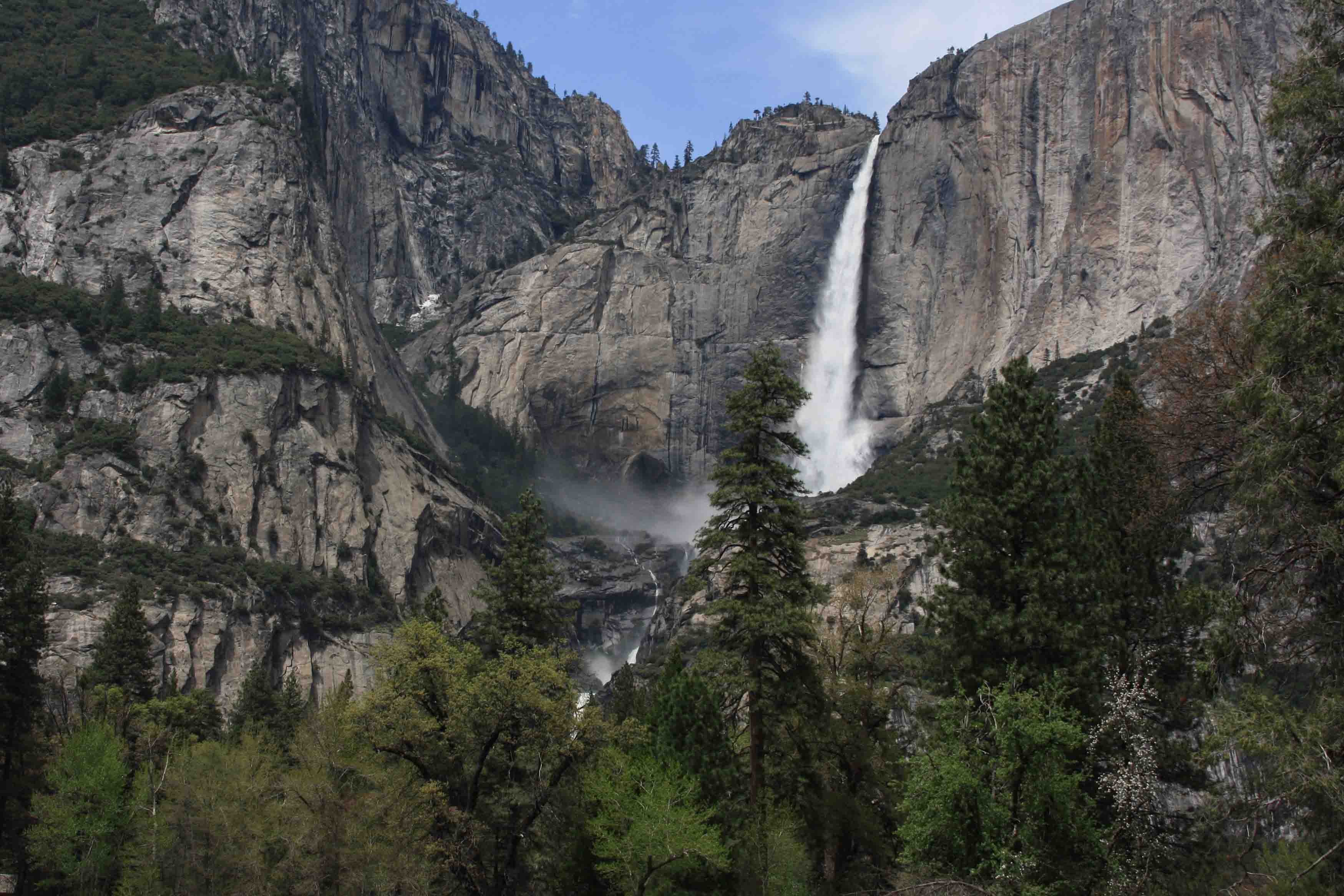 Yosemite Falls HD Wallpaper Nature