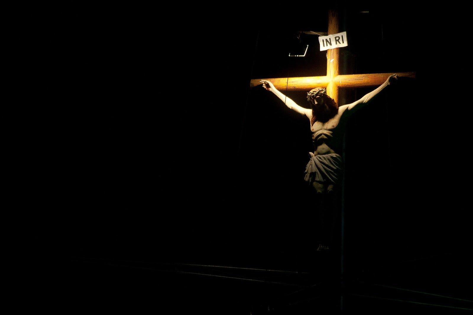 Jesus Christ Image On The Cross HD