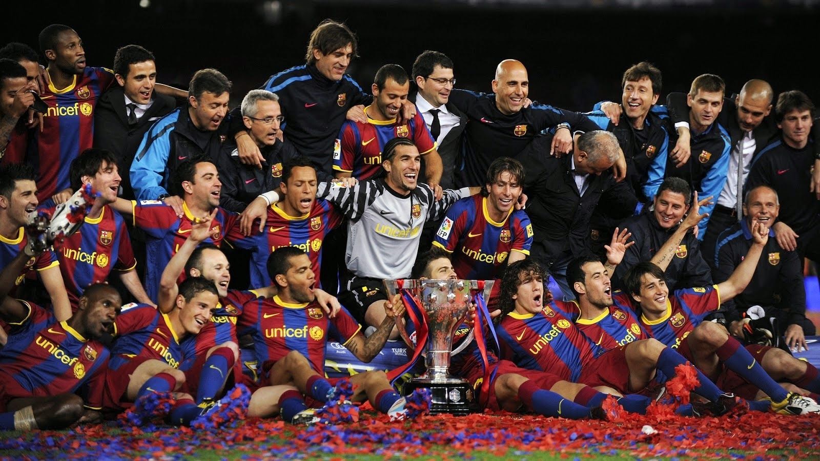 Pin on FC Barcelona Players Wallpapers 1600x900