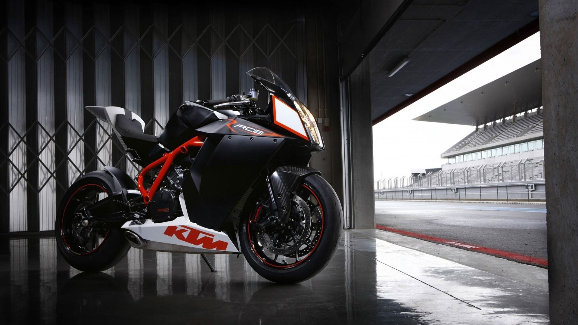 Bikes High Quality HD Wallpaper