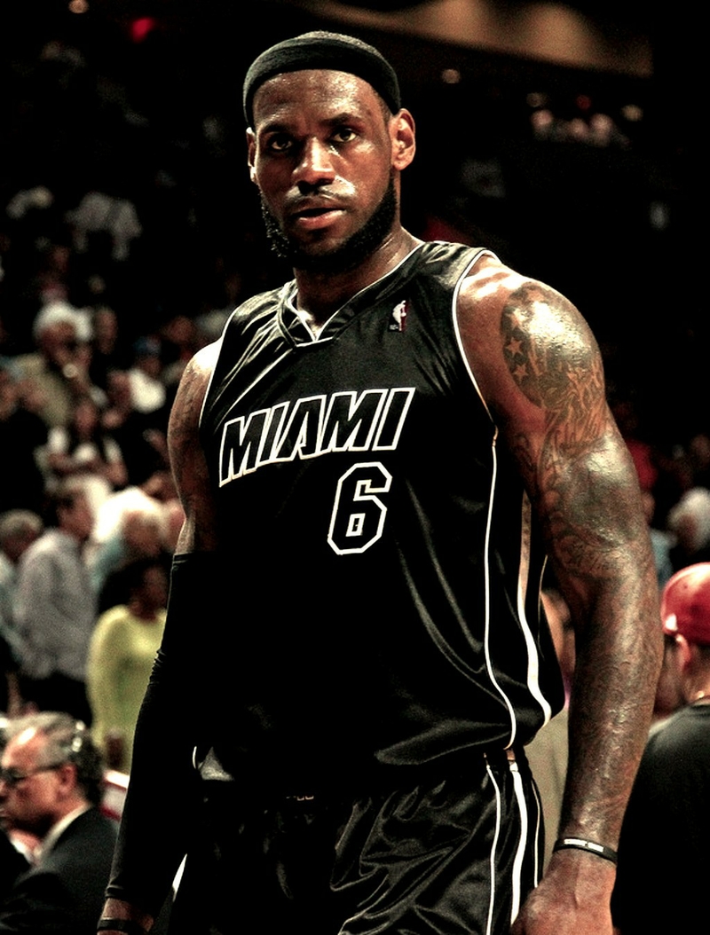 Download NBA iPhone Lebron James Miami Heat Wallpaper