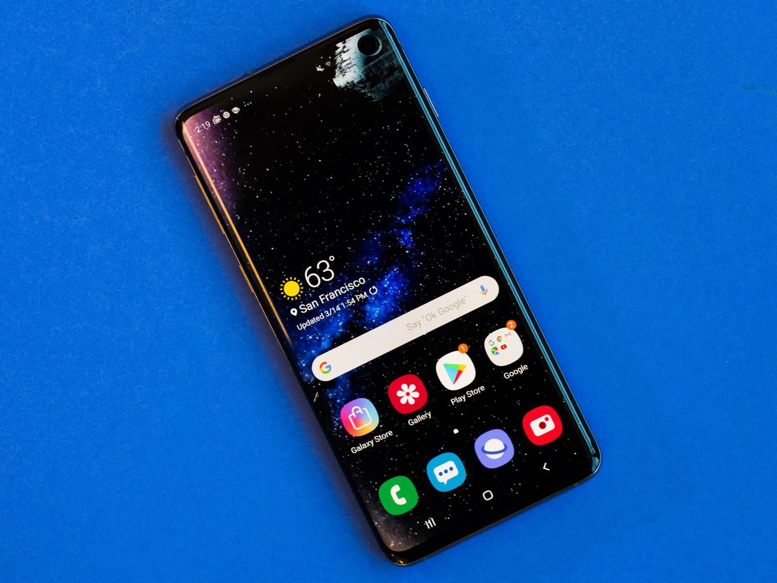 Disney And Pixar Galaxy S10 Wallpaper Are Here S How To Get
