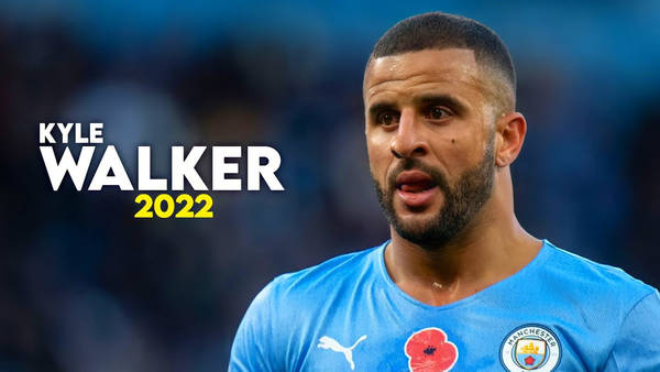 Kyle Walker Spitting Water Wallpaper