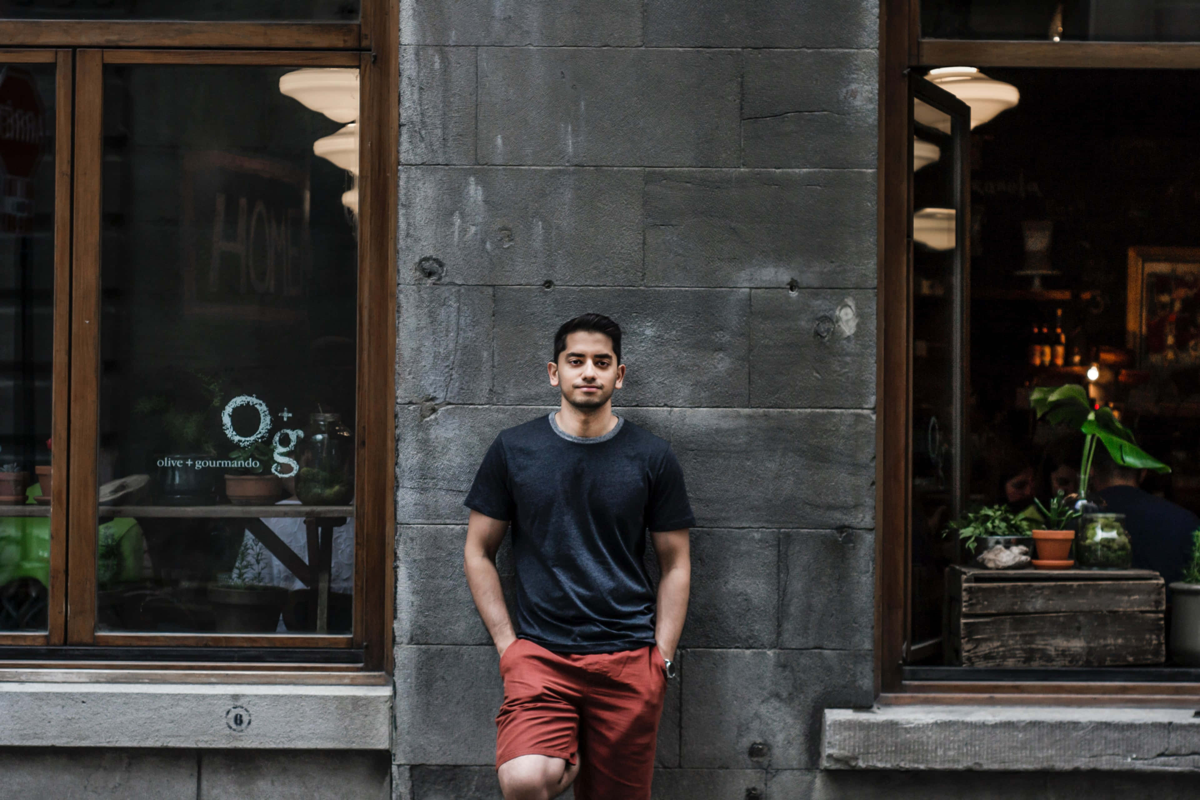 Casual And Comfortable Mens Fashion Wallpaper