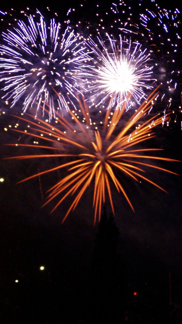 iPhone Fireworks HD Wallpaper
