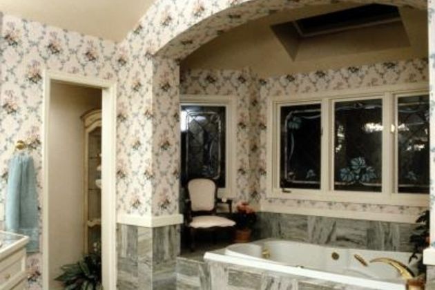To Replace Bathroom Wallpaper With Paint Remove Old