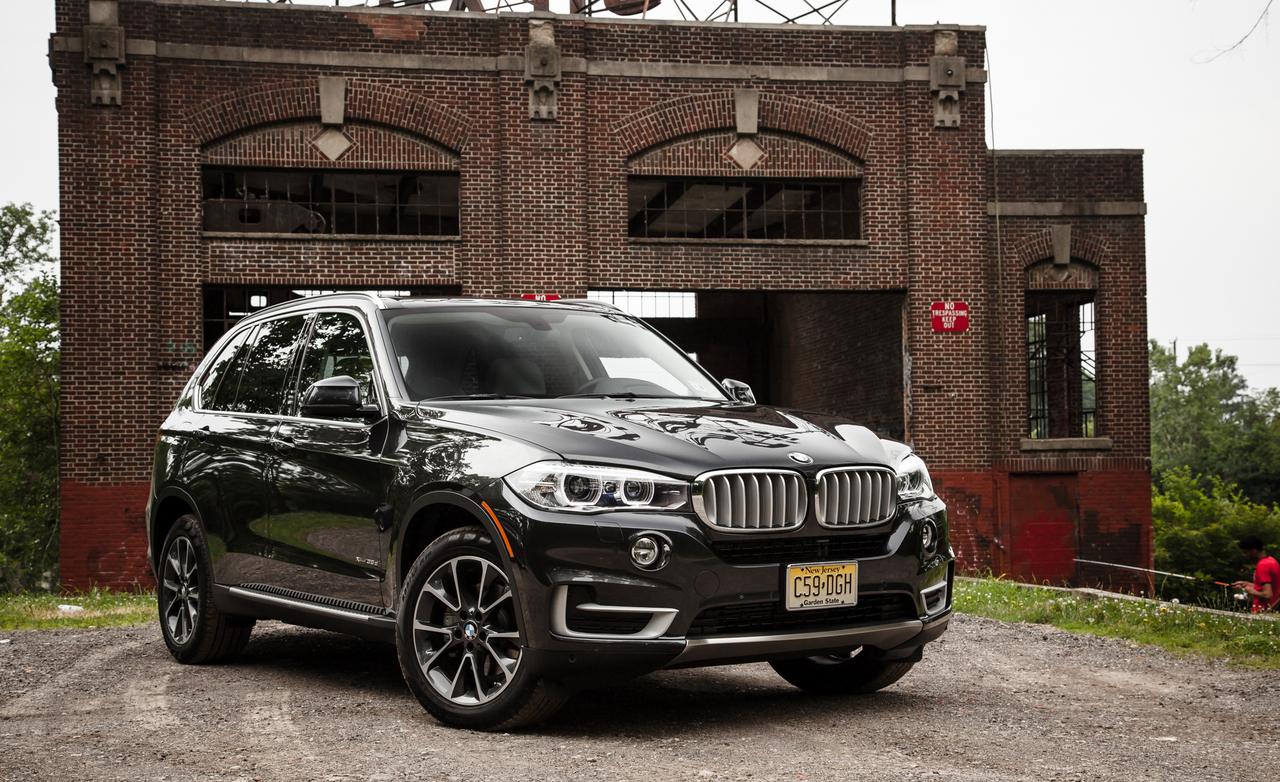 Bmw X5 Widescreen Wallpaper X6 In Red Color