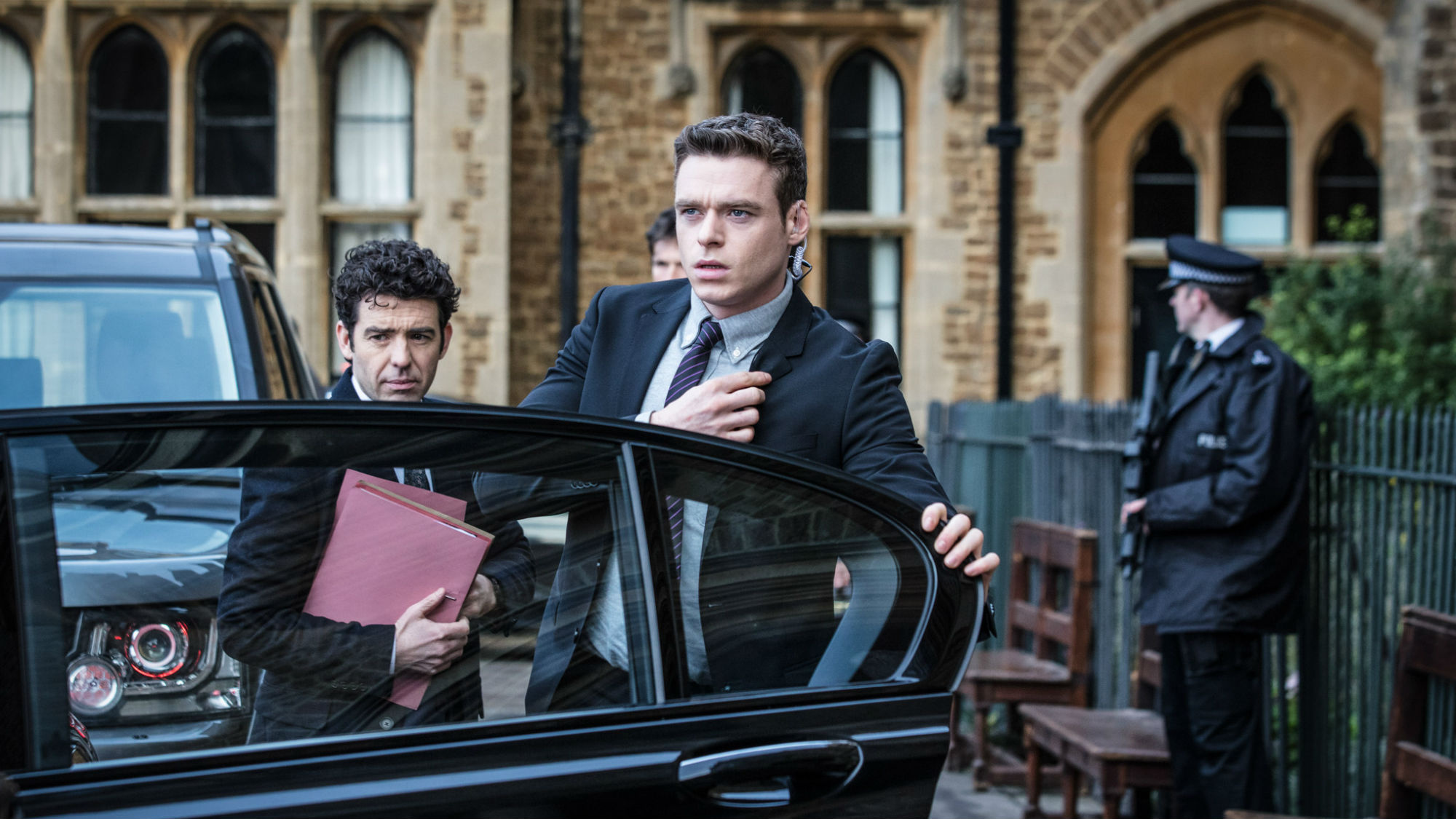 Richard Madden Wallpaper