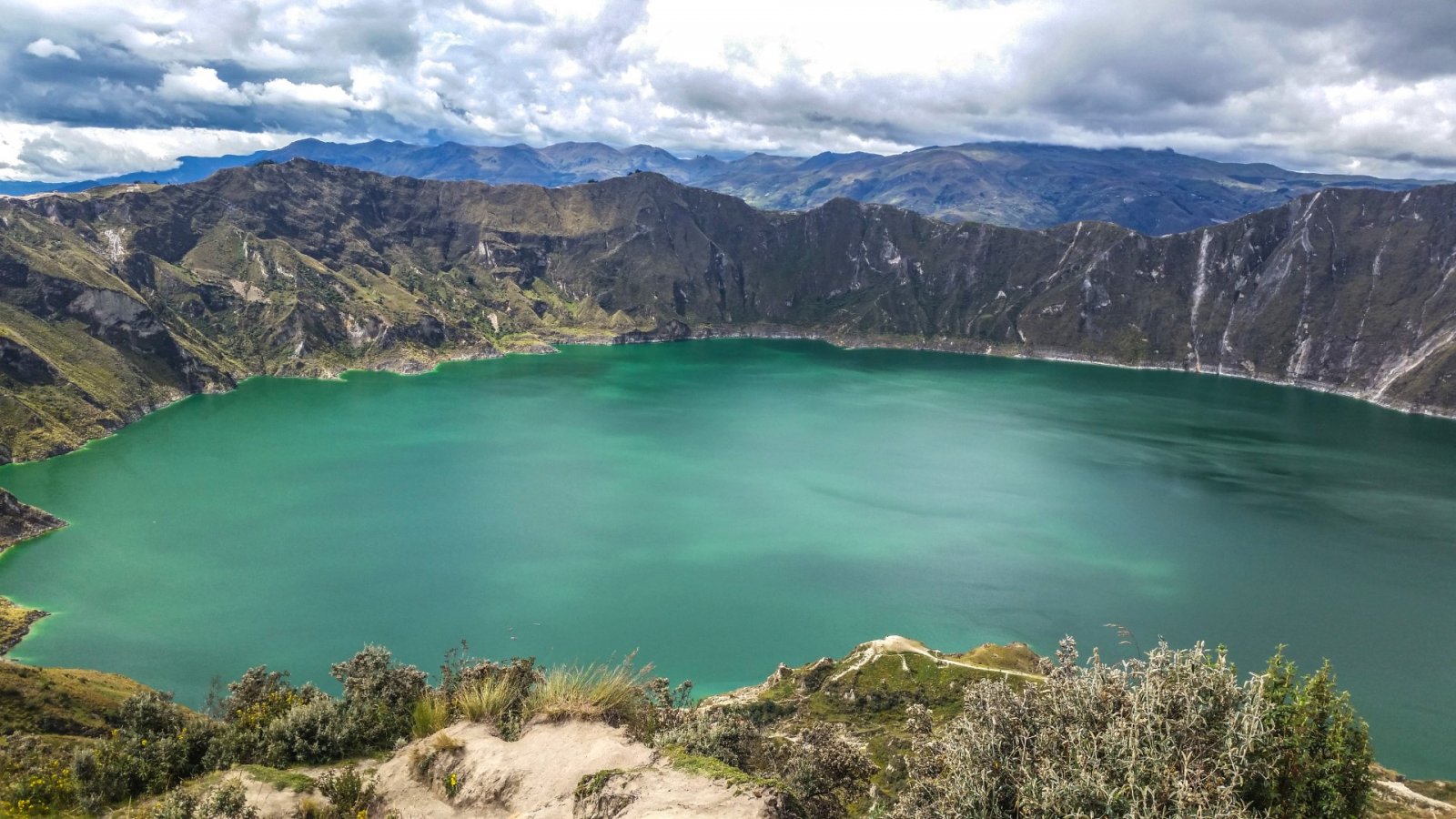 Quilotoa Lagoon Go Ecuador