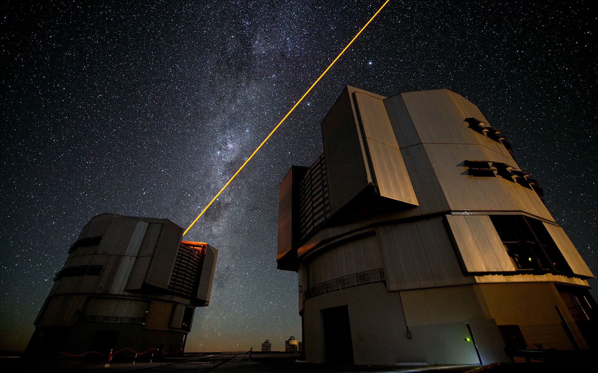 File The New Parla Laser In Operation At Eso S Paranal Observatory