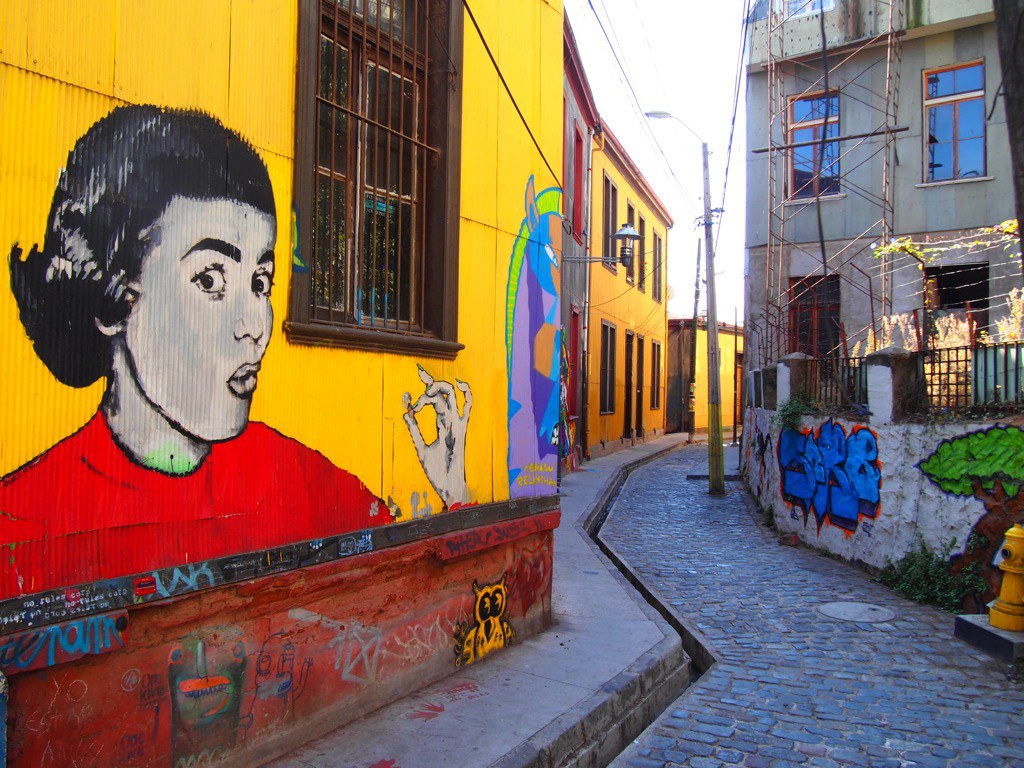 Scenes From Chile Santiago And Valparaiso S Street Art Cond