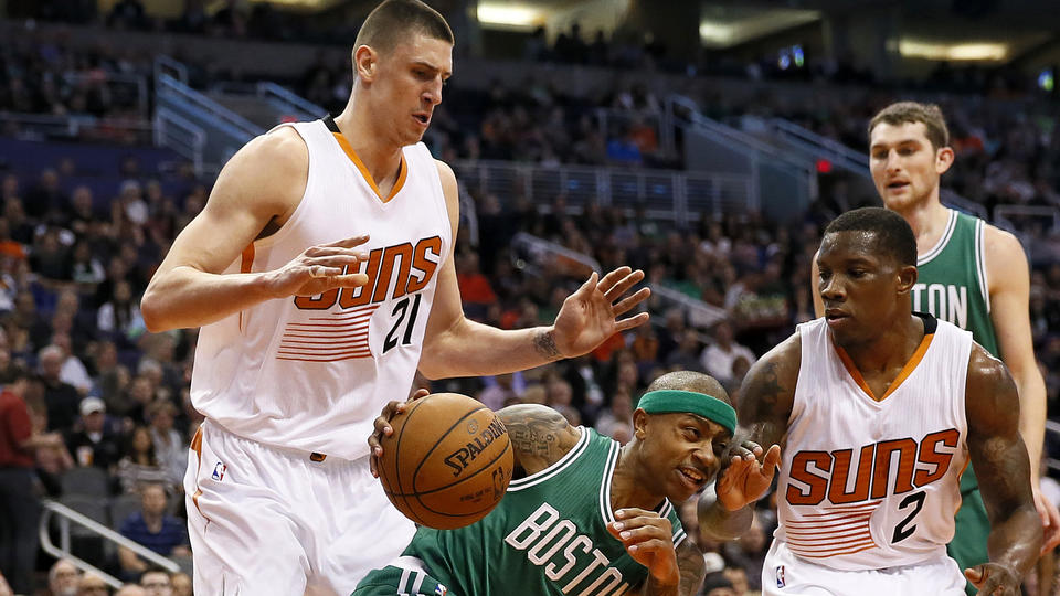 Isaiah Thomas Sparks Celtics To Win In Phoenix Boston Herald