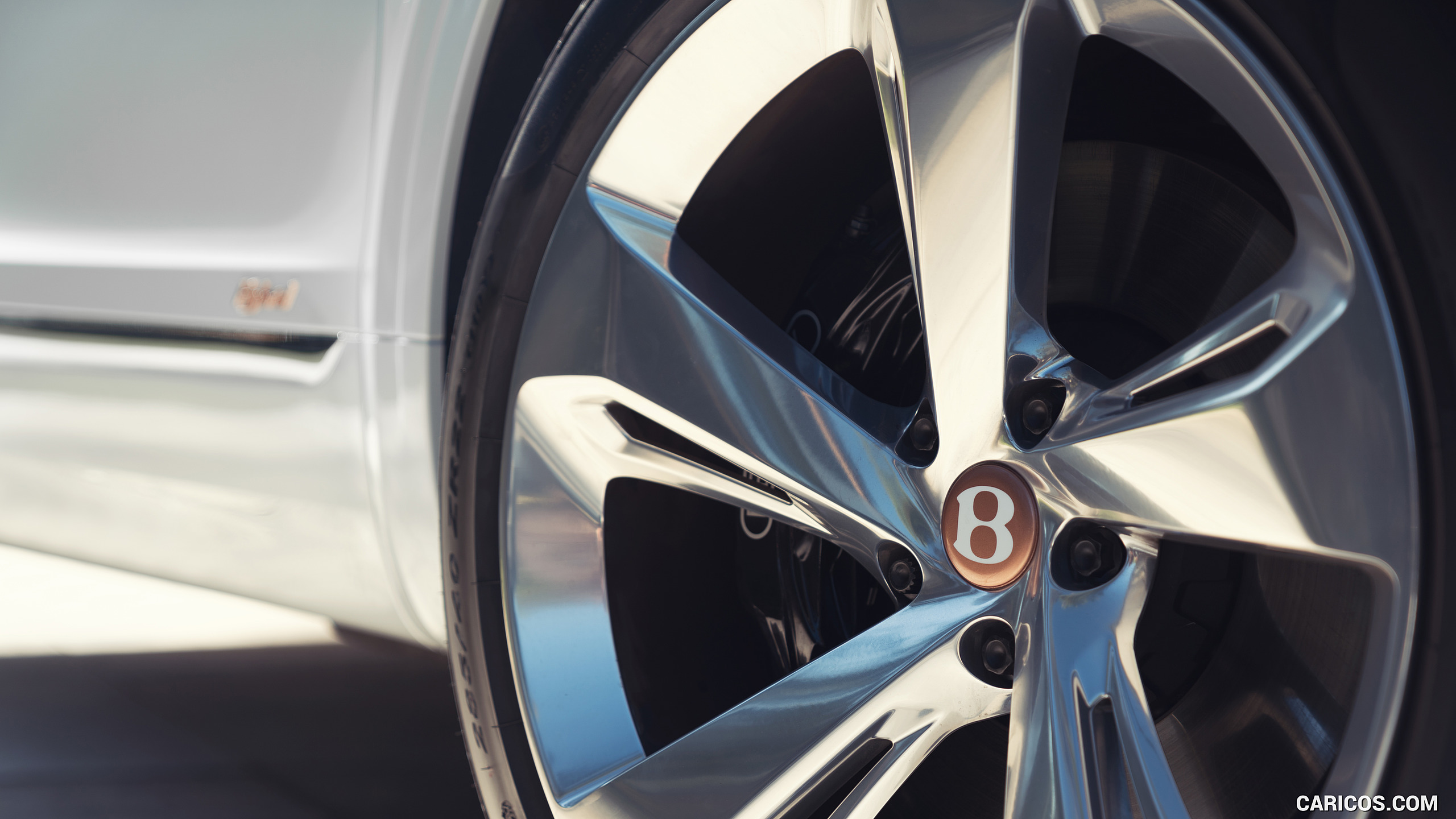 Bentley Bentayga Plug In Hybrid Wheel HD Wallpaper