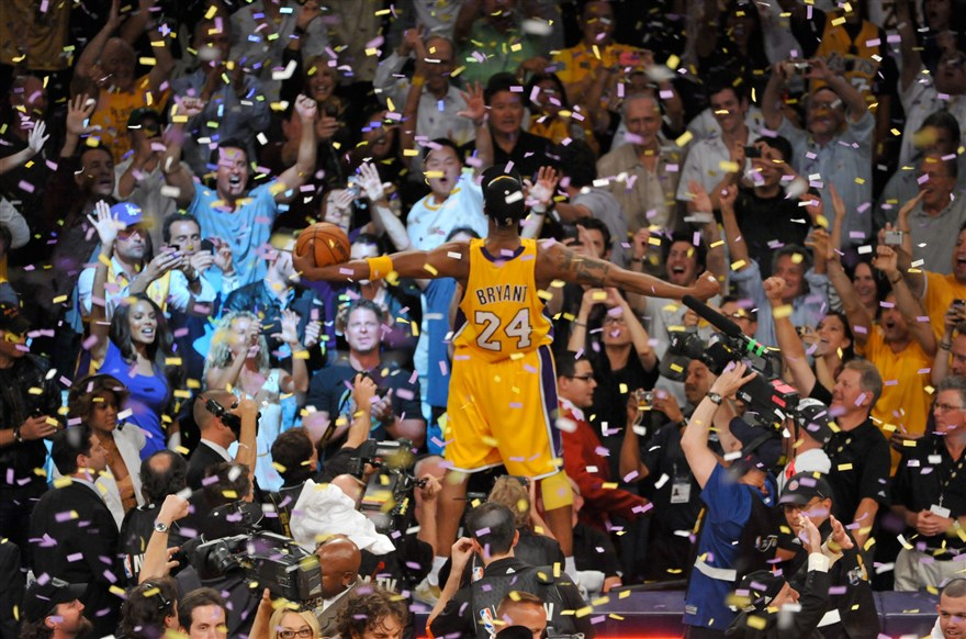 Kobe Bryant S Legendary Basketball Career In Photos
