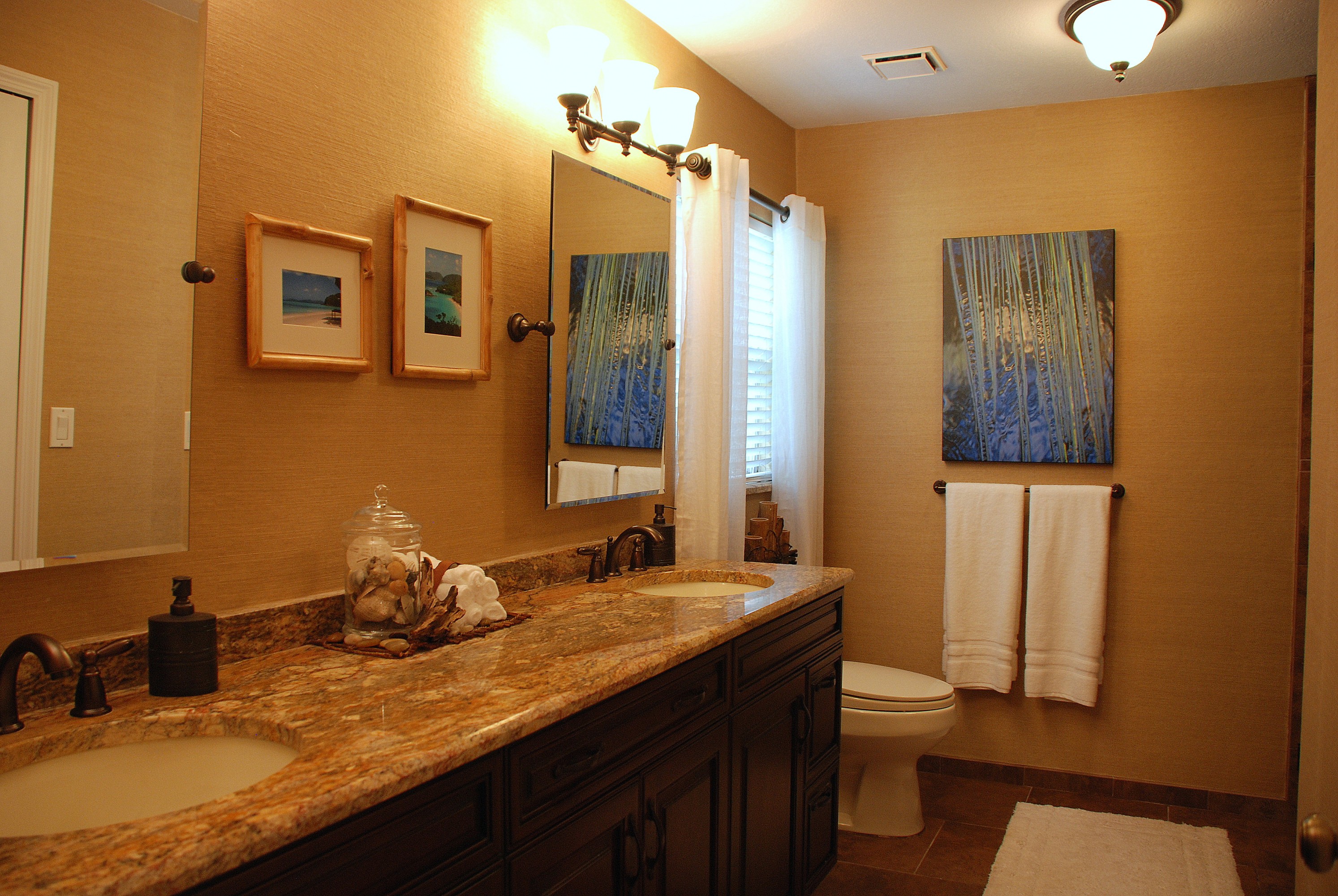 Textured Wallpaper for Bathroom - WallpaperSafari