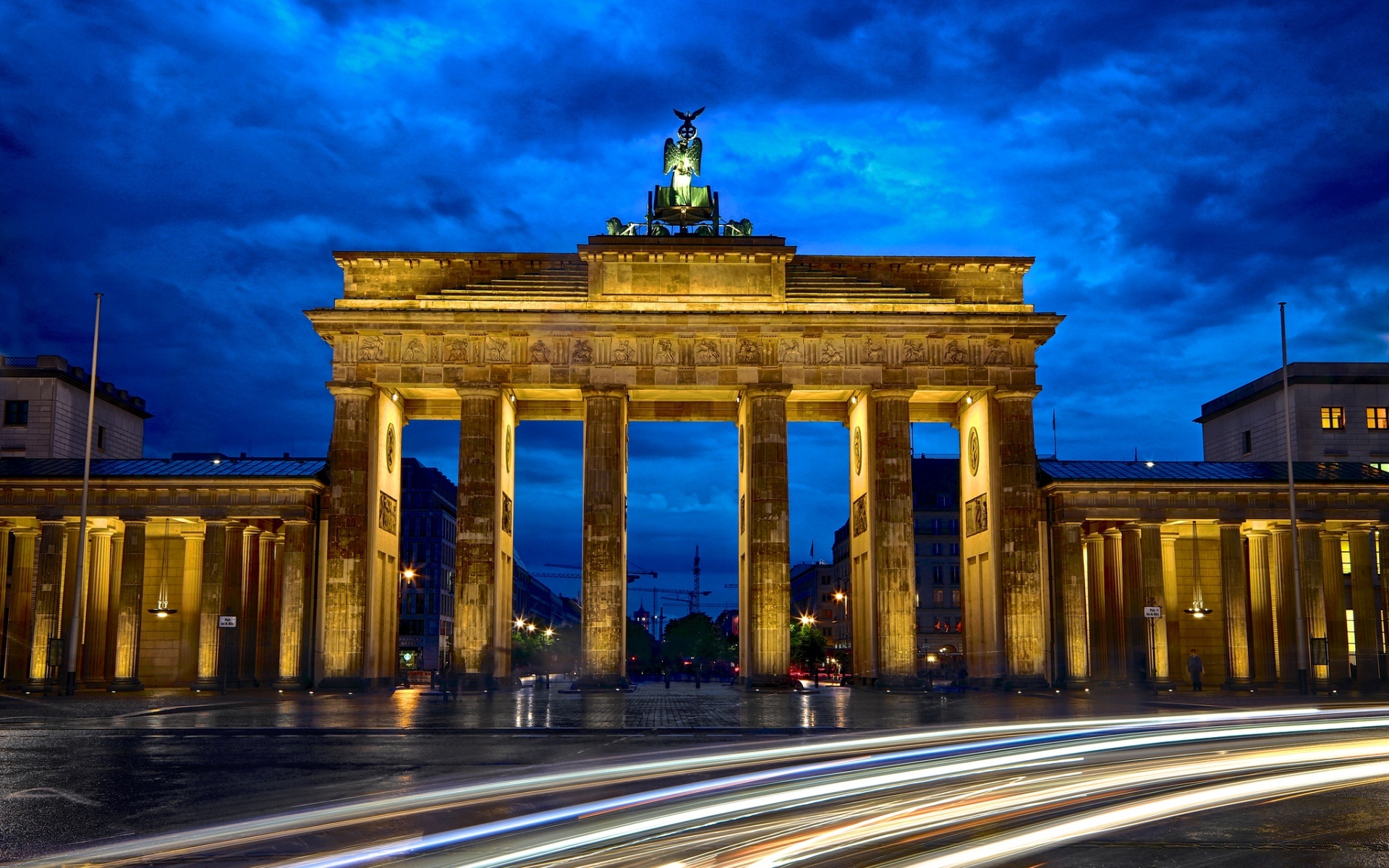 Brandenburg Gate Berlin City Wallpaper