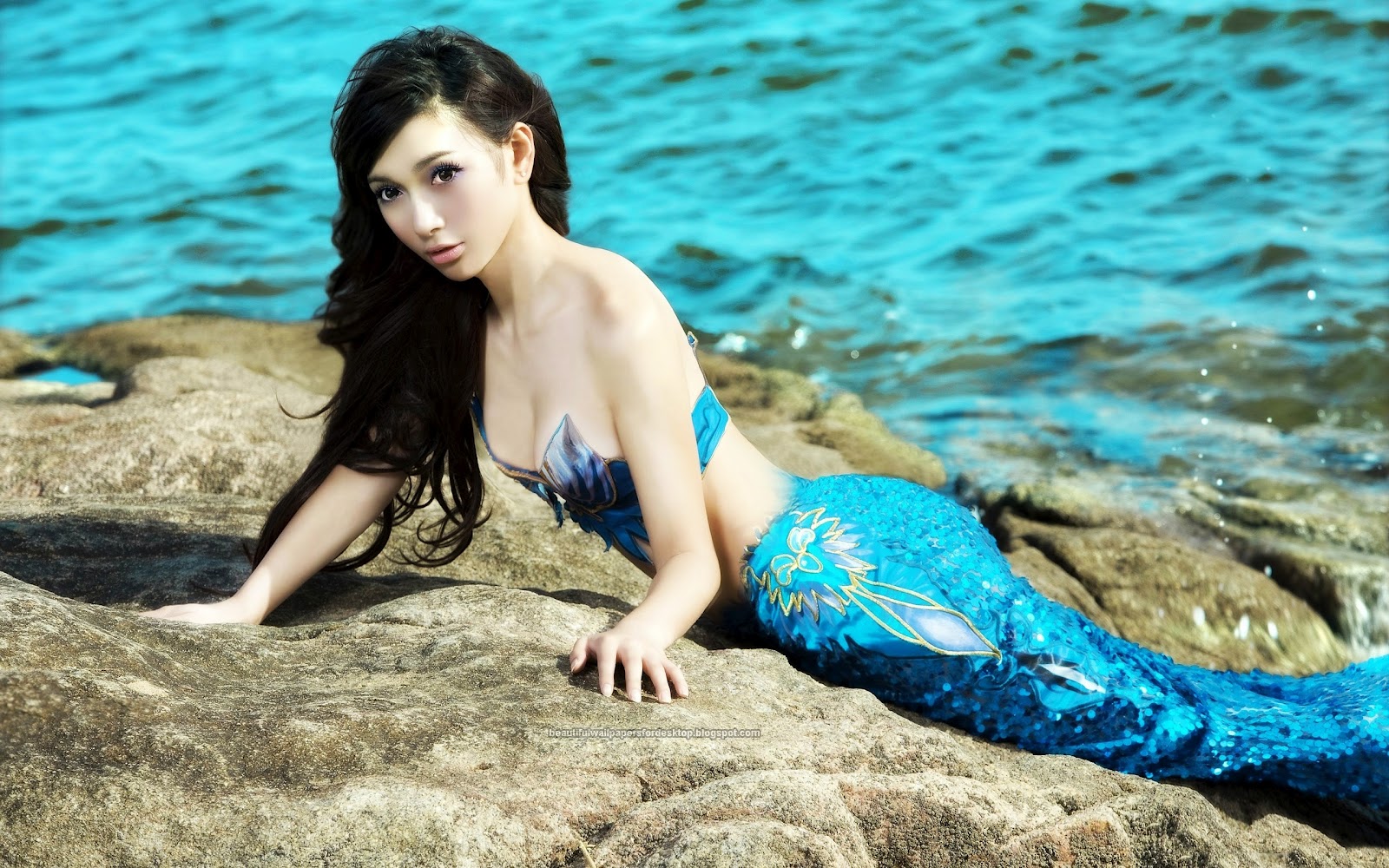 Beautiful Mermaids Wallpaper