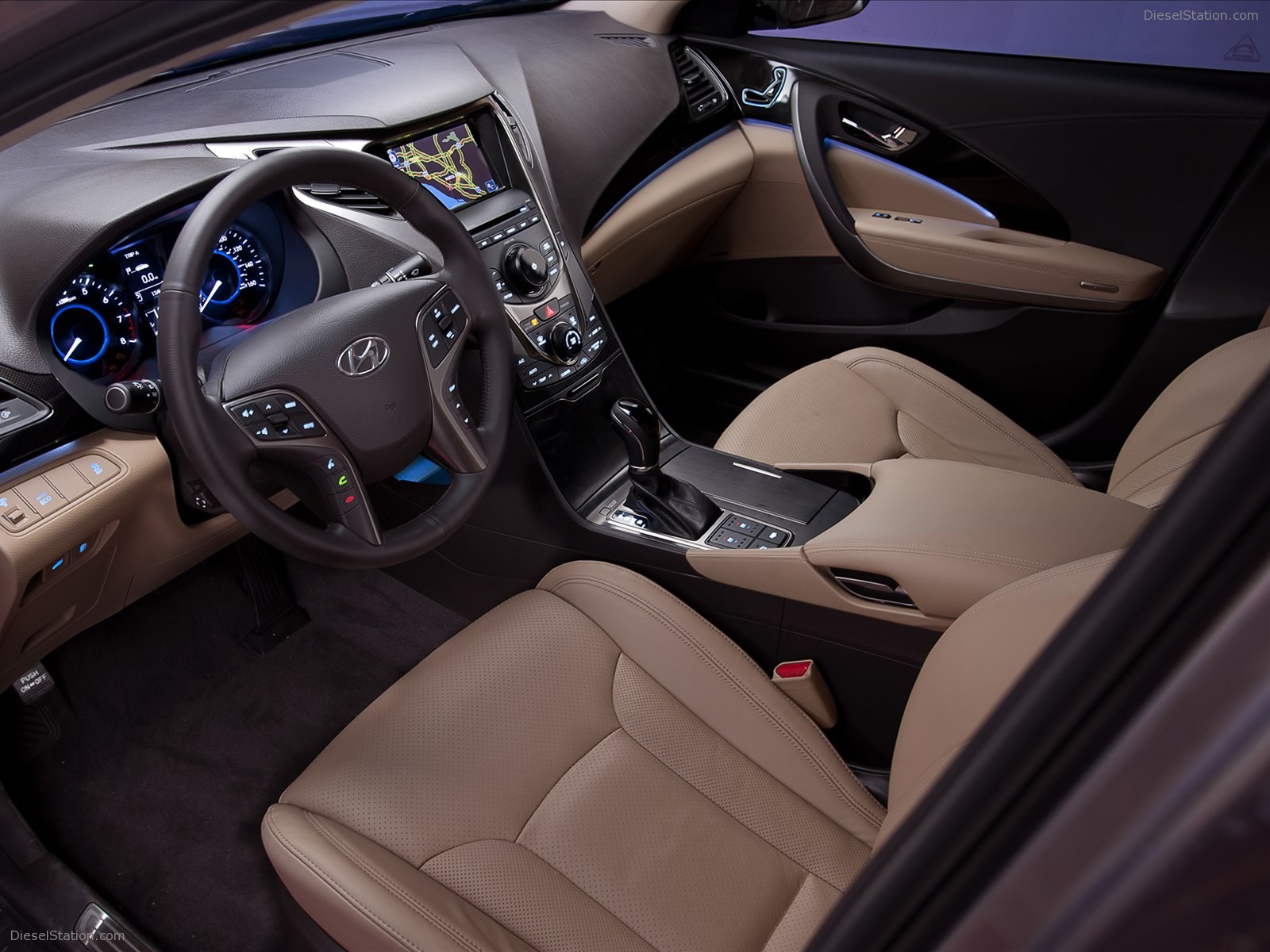 Hyundai Azera Exotic Car Wallpaper Of Diesel Station