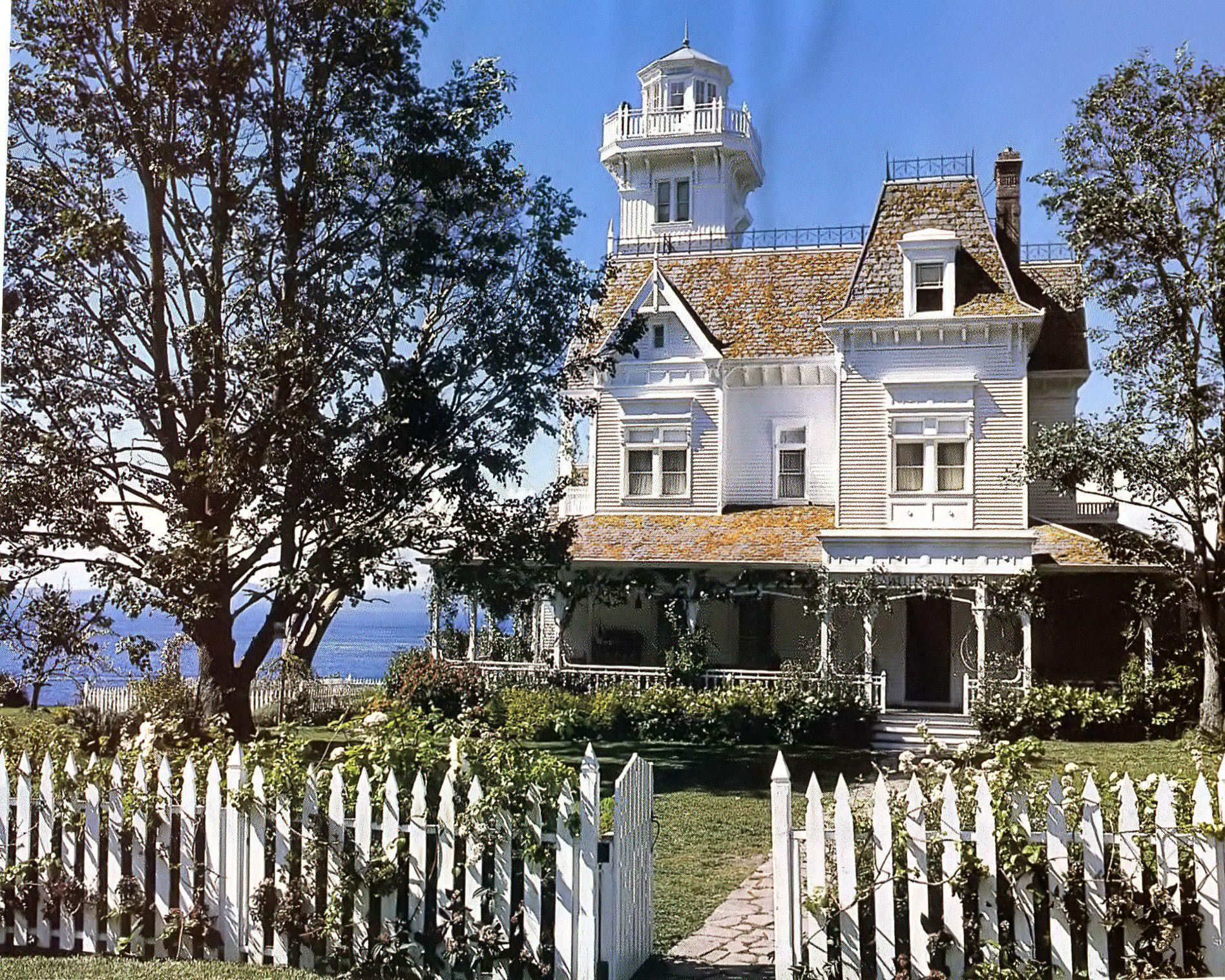 Practical Magic House Front