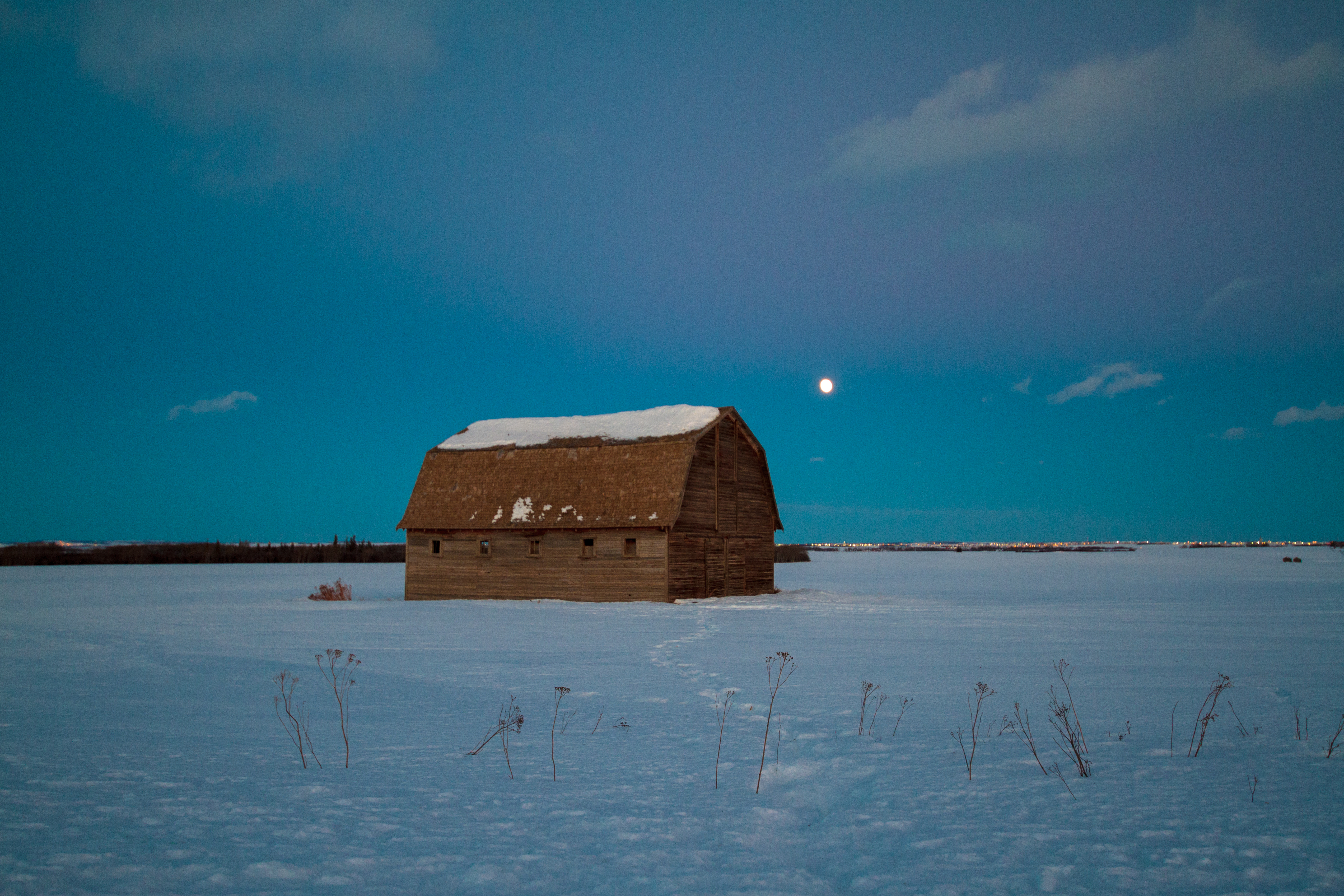 Wallpaper Winter Sky Moon Snow Canada Night Barn Farm