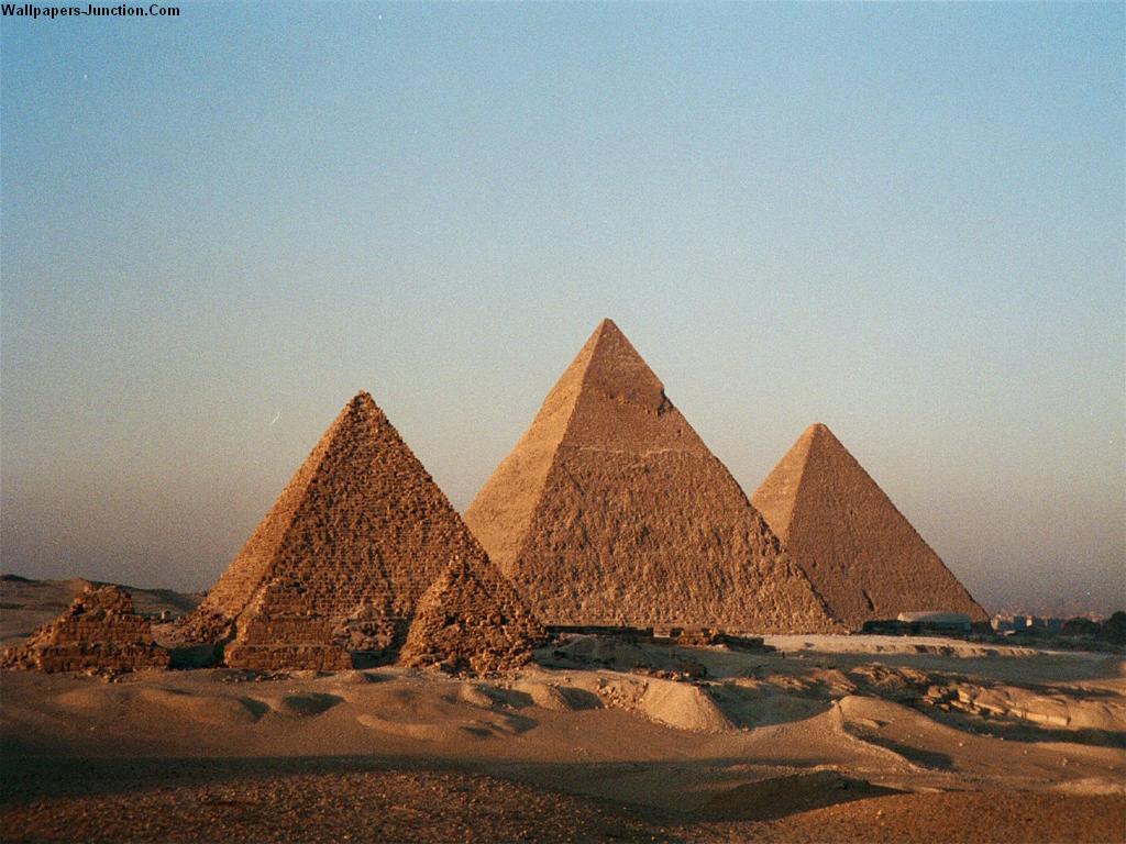 Great Pyramid Of Giza Wallpaper