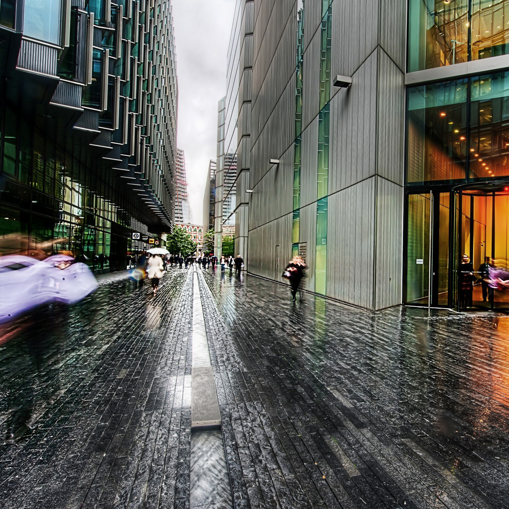 London Street Rainy Weather iPad Wallpaper iPhone