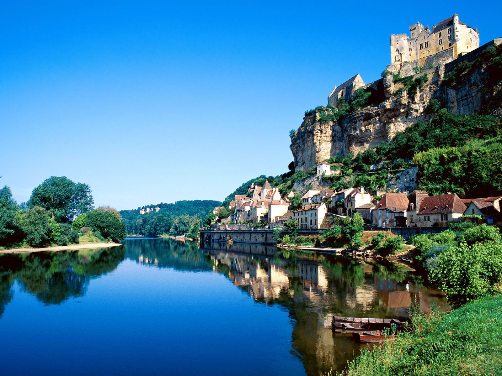Beynac Dordogne River France Wallpaper HD