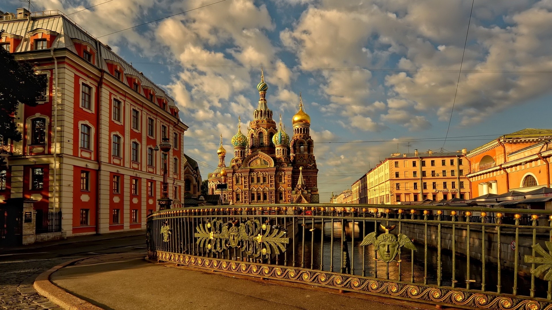 Get lost in the 18th century culture A literary Sankt Petersburg