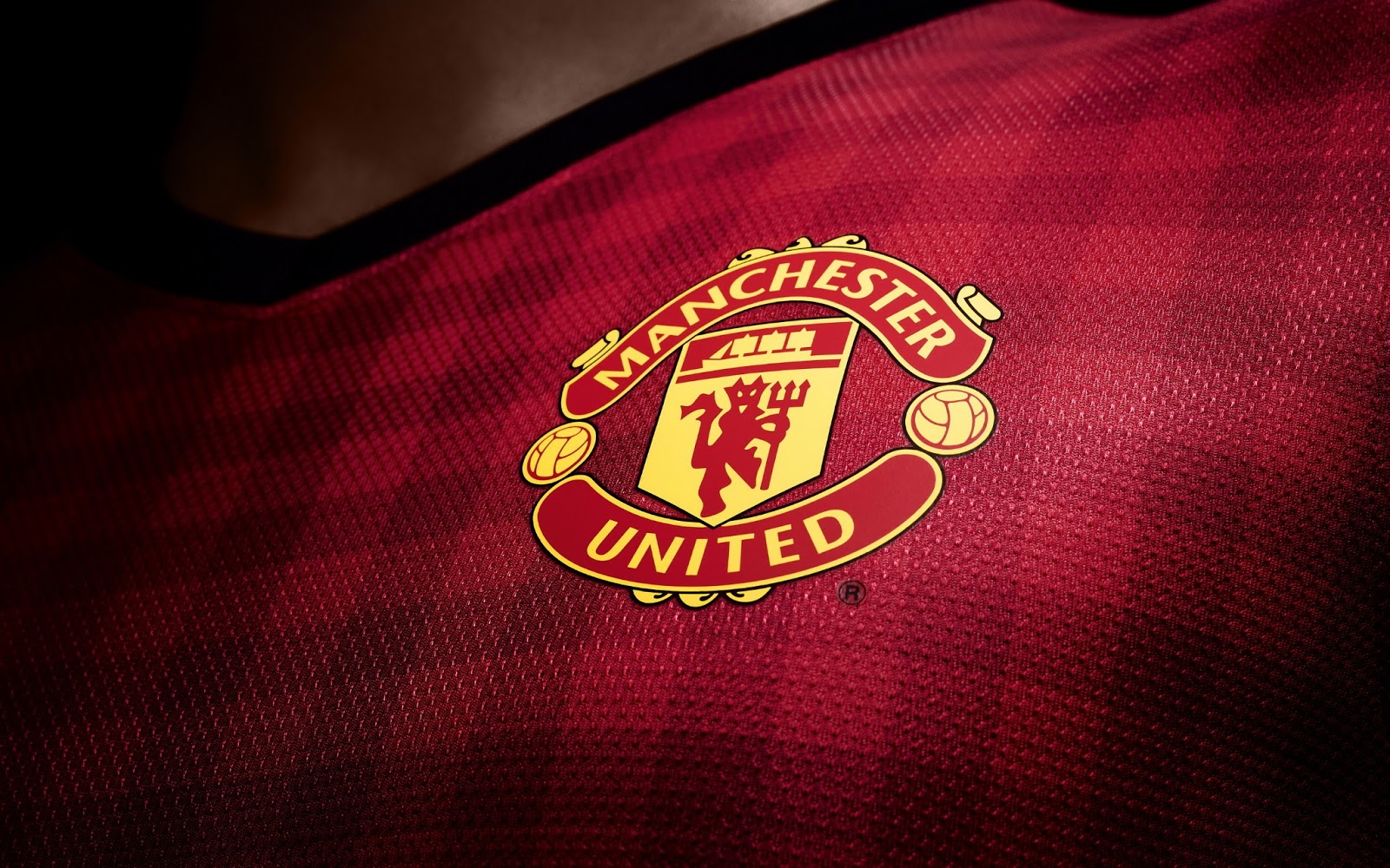 Manchester United Logo Wallpaper HD Collection
