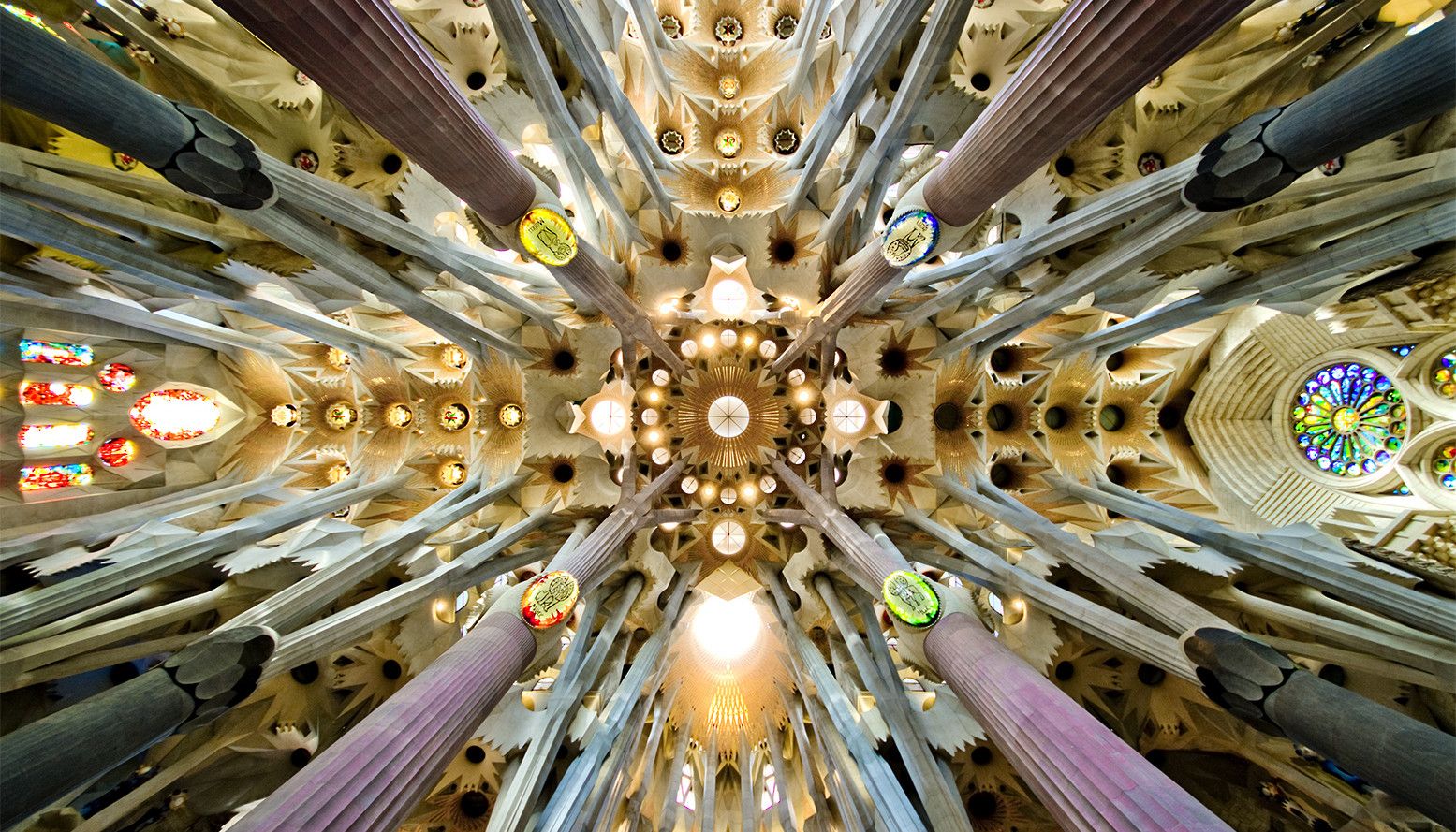 Sagrada Antoni Gaudi Details HD Wallpaper