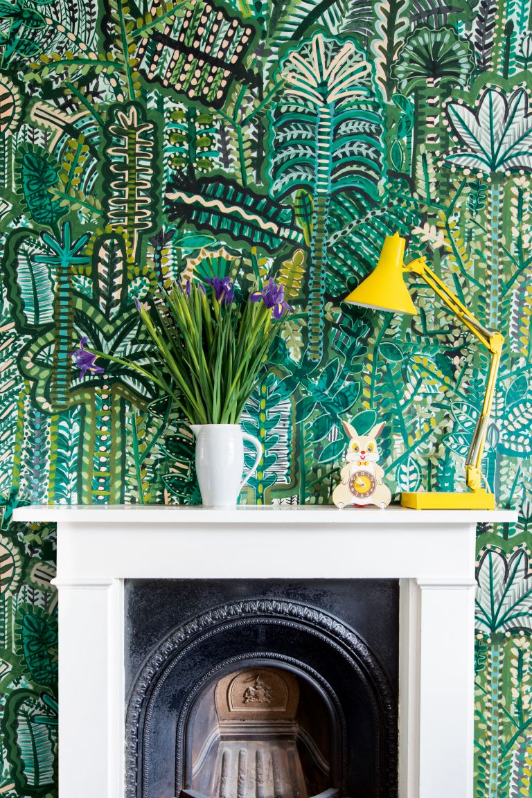 Using Patterned Wallpaper The Dos And Don Ts Real Homes