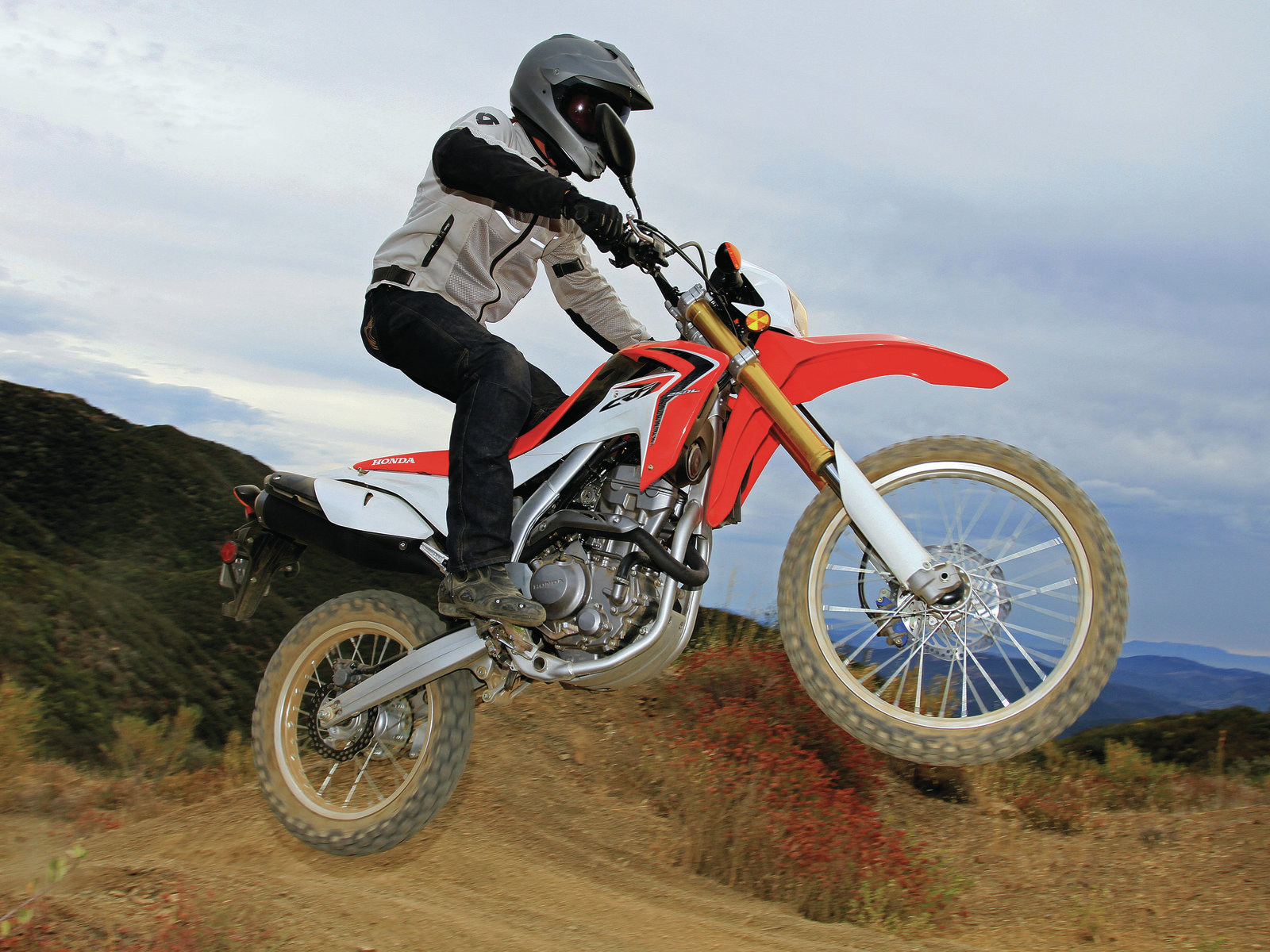 Incredible motorcycle Honda CRF 250 L wallpapers and images