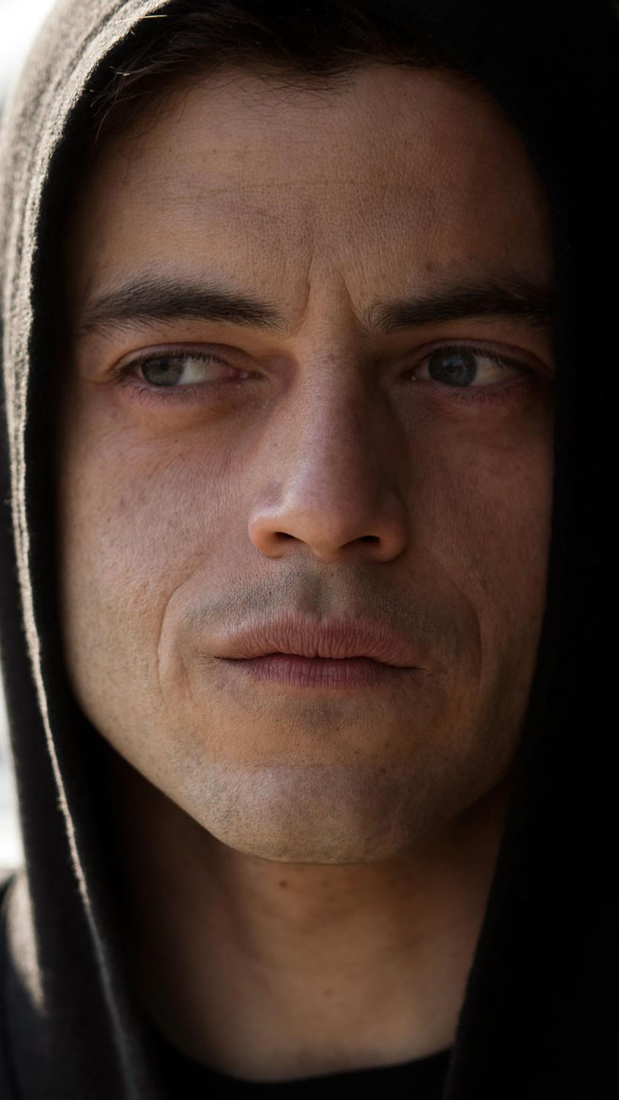 Rami Malek Wallpaper