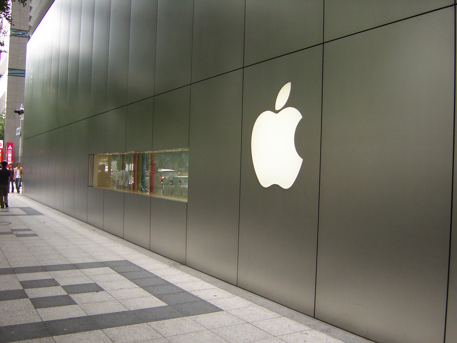 Apple Stores To Open In Delhi Bengaluru And Mumbai Before End Wallpaper