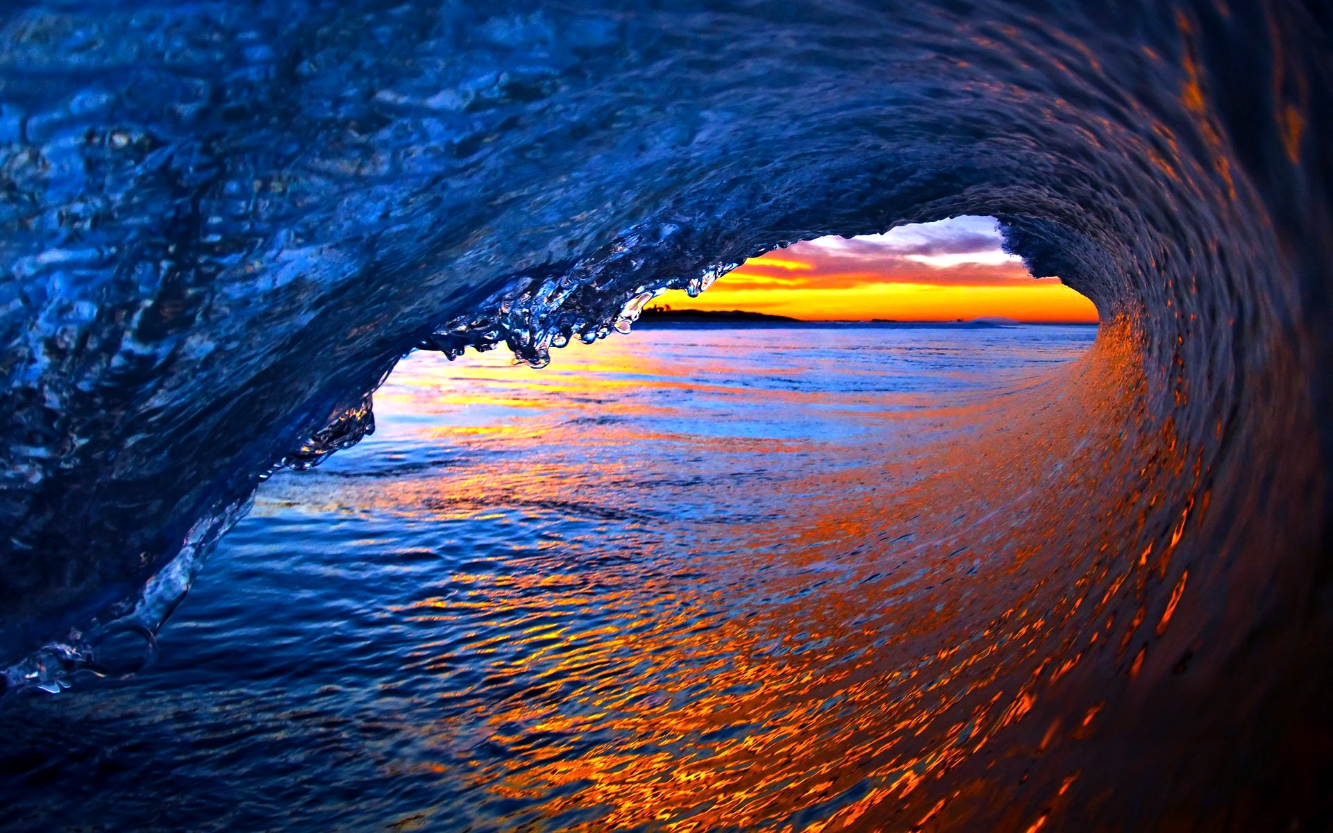 Ocean Waves Wallpaper HD