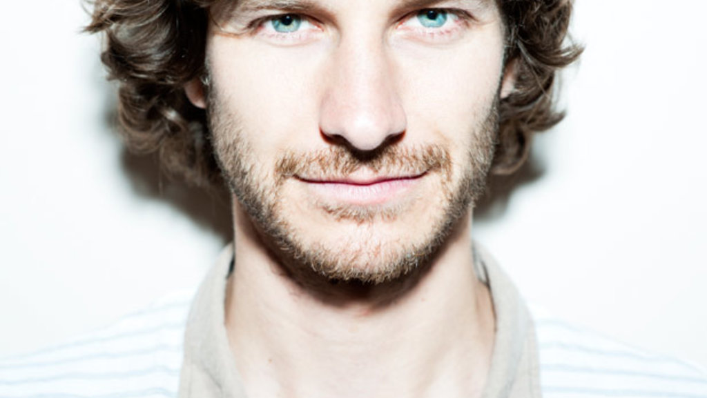 Gotye S Somebody That I Used To Know Roars No On Hot