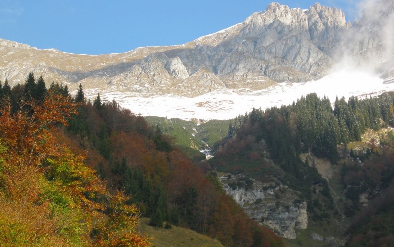 Extra Ordinary Berg Autumn Hintergrundbilder