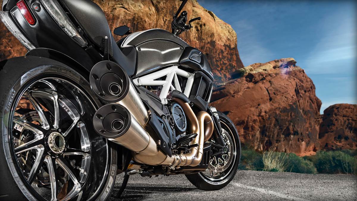 Ducati Diavel Heavy Bike Wallpapers 2015 Automobiles