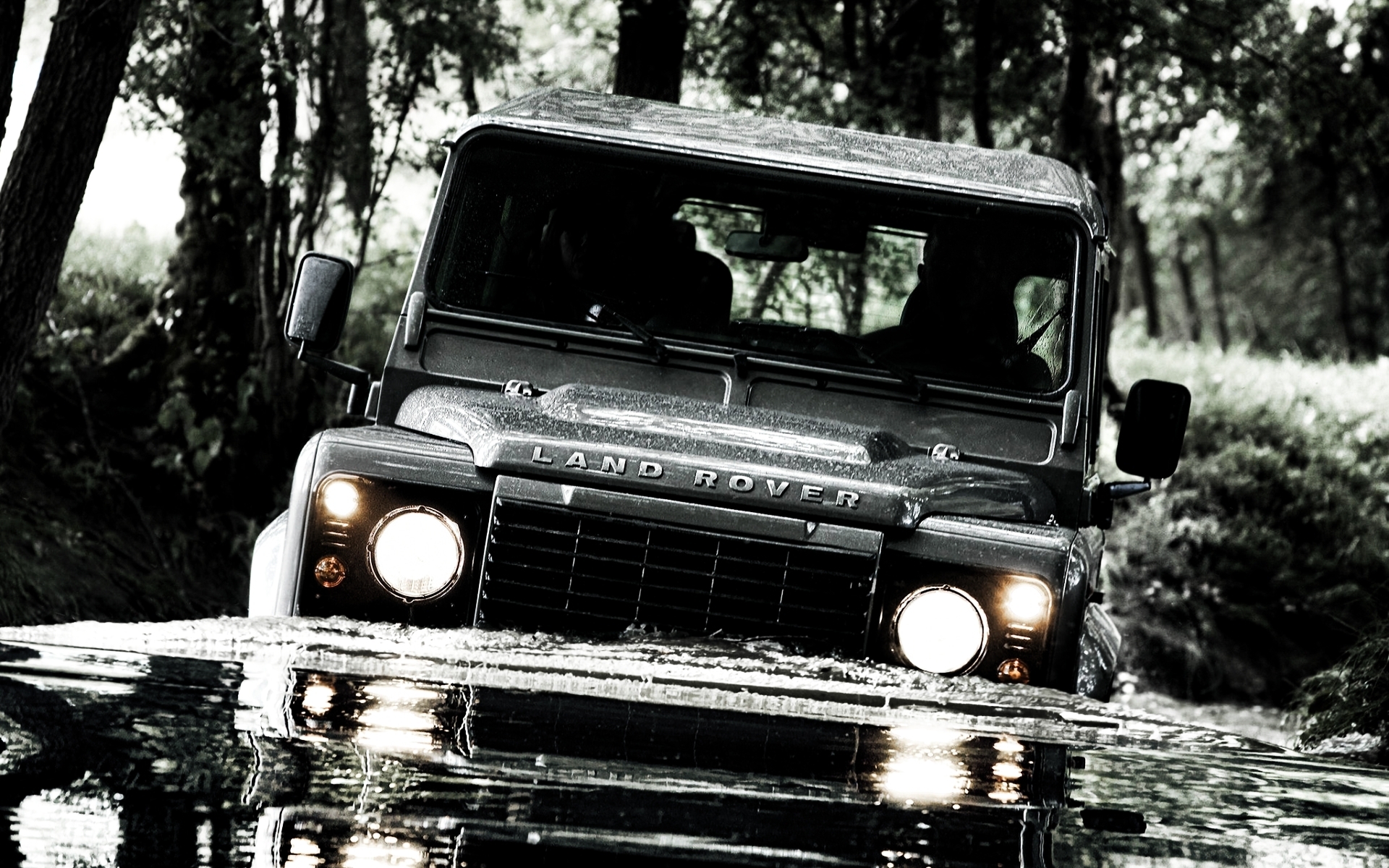 Land Rover HD Wallpaper Background Image