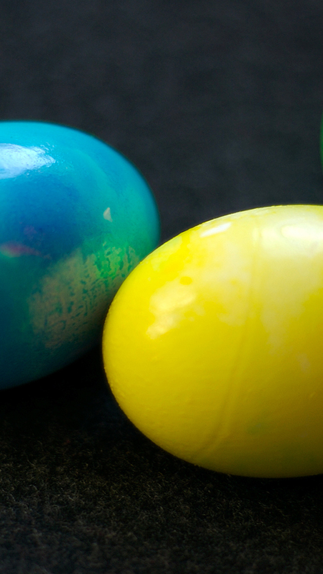 Happy Easter 2013   Free Download Easter Eggs iPhone 5 HD Wallpapers