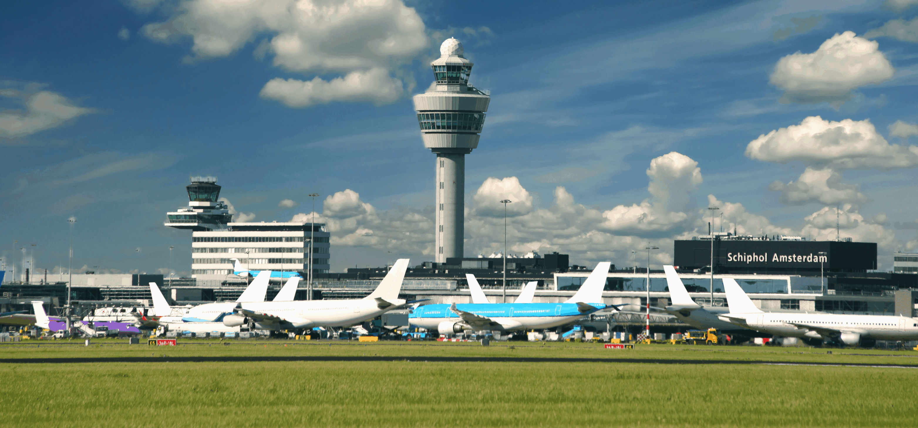 Flying High Schiphol Airports New Mobile Workforce App Mendix