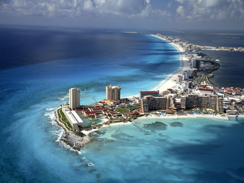 Cancun Beach Desktop Wallpaper