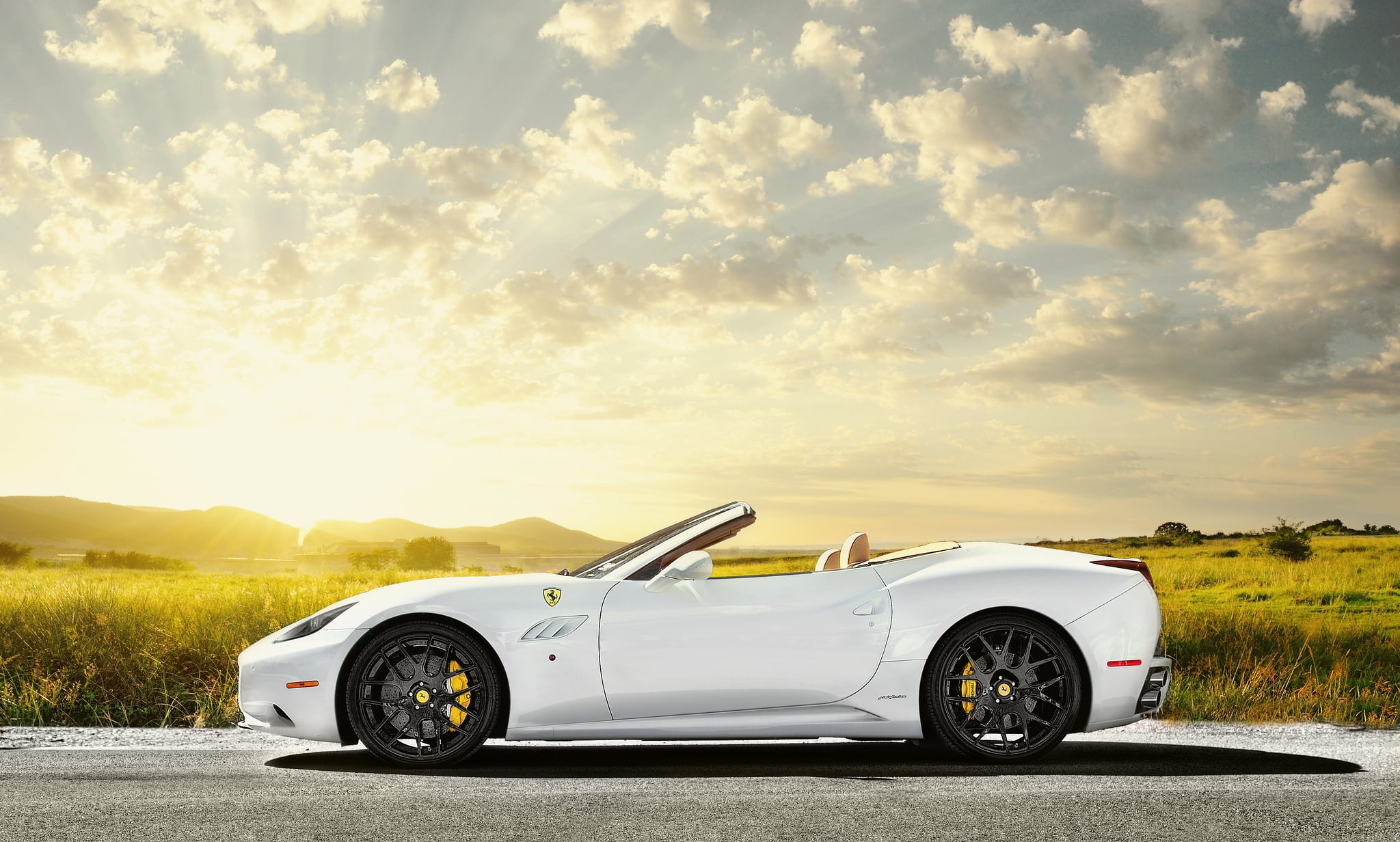 White Ferrari Convertible Coupe During Daytime HD Wallpaper