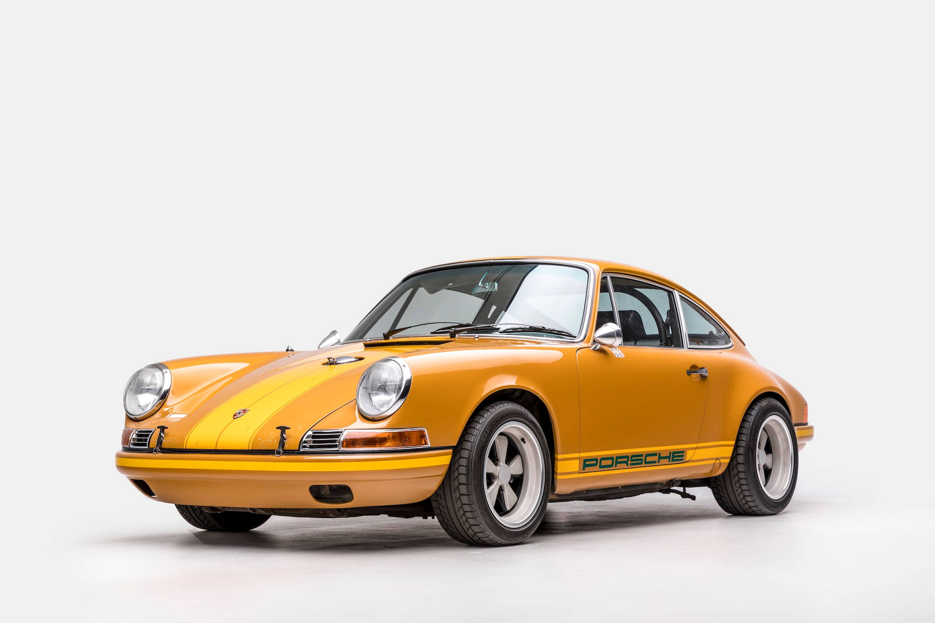 Singer Porsche Wallpaper