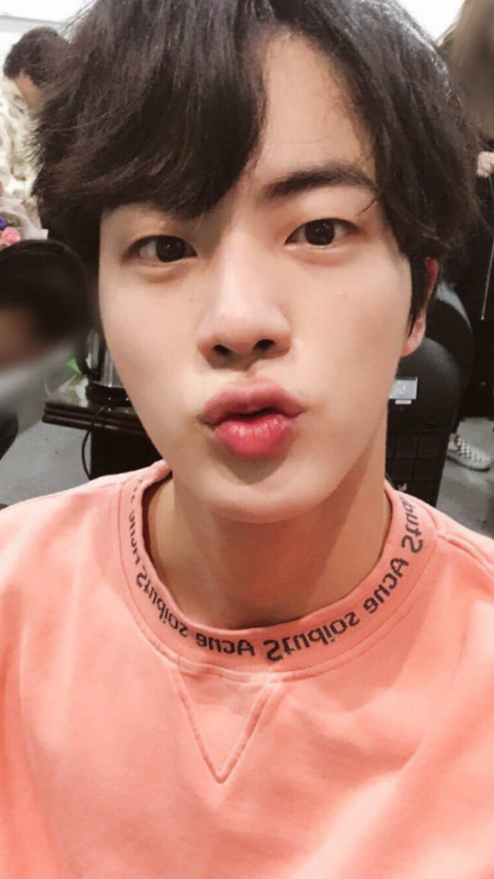 Jin Bts Cute Wallpaper