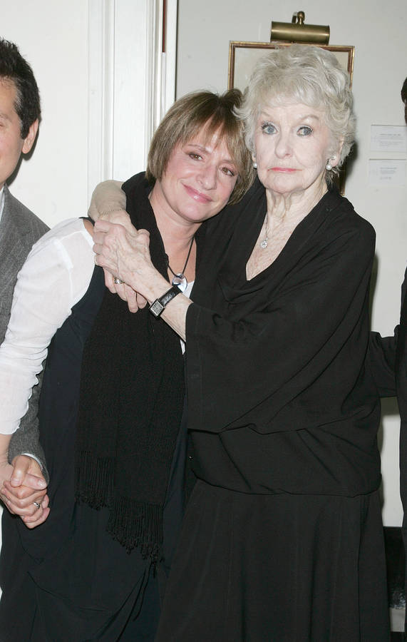 Fonds D Cran Elaine Stritch Wallpaper